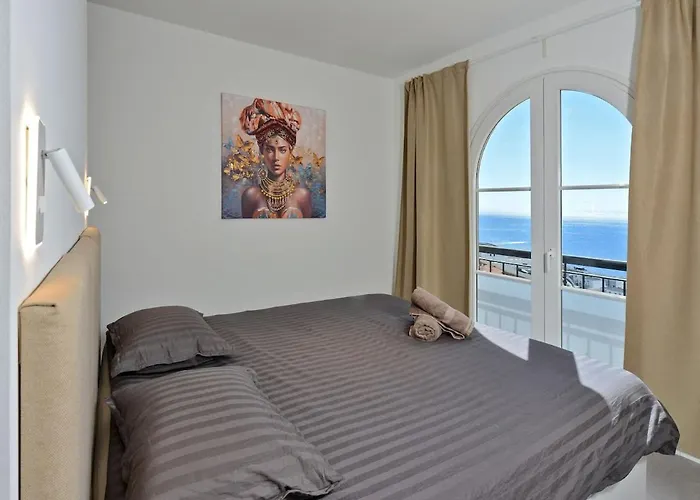 Ocean View Loma *